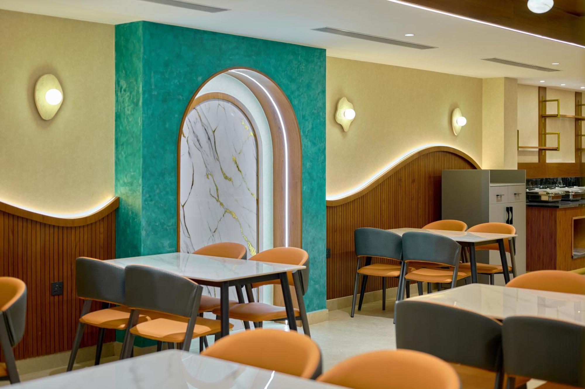 Kowju Airport Hotel Calicut Kondotty エクステリア 写真