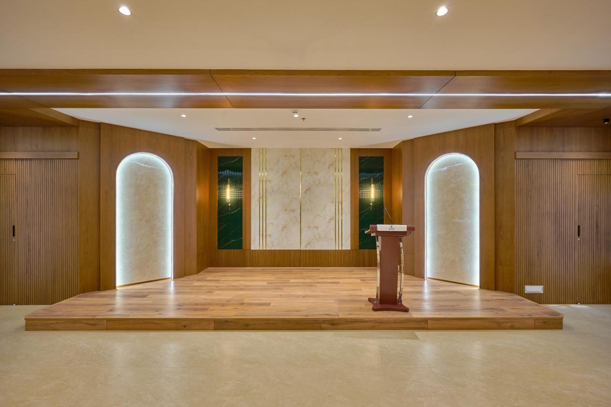 Kowju Airport Hotel Calicut Kondotty エクステリア 写真