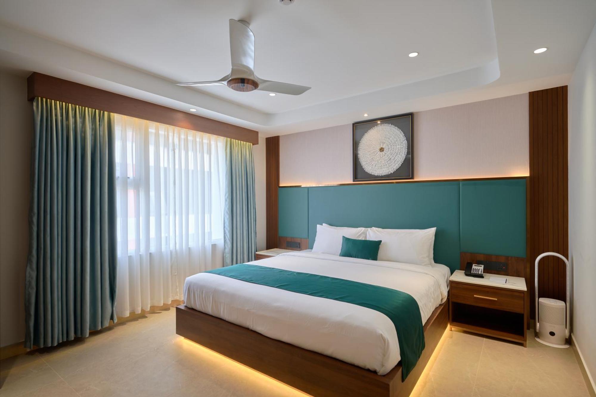 Kowju Airport Hotel Calicut Kondotty エクステリア 写真