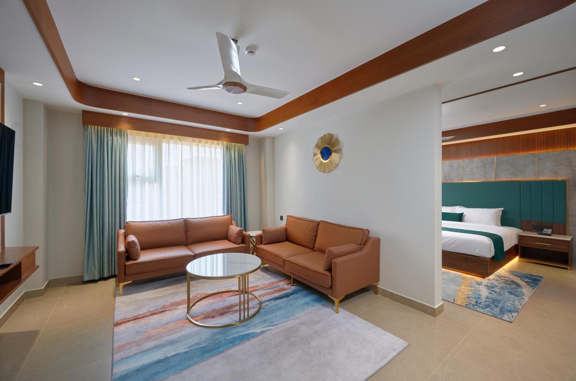 Kowju Airport Hotel Calicut Kondotty エクステリア 写真